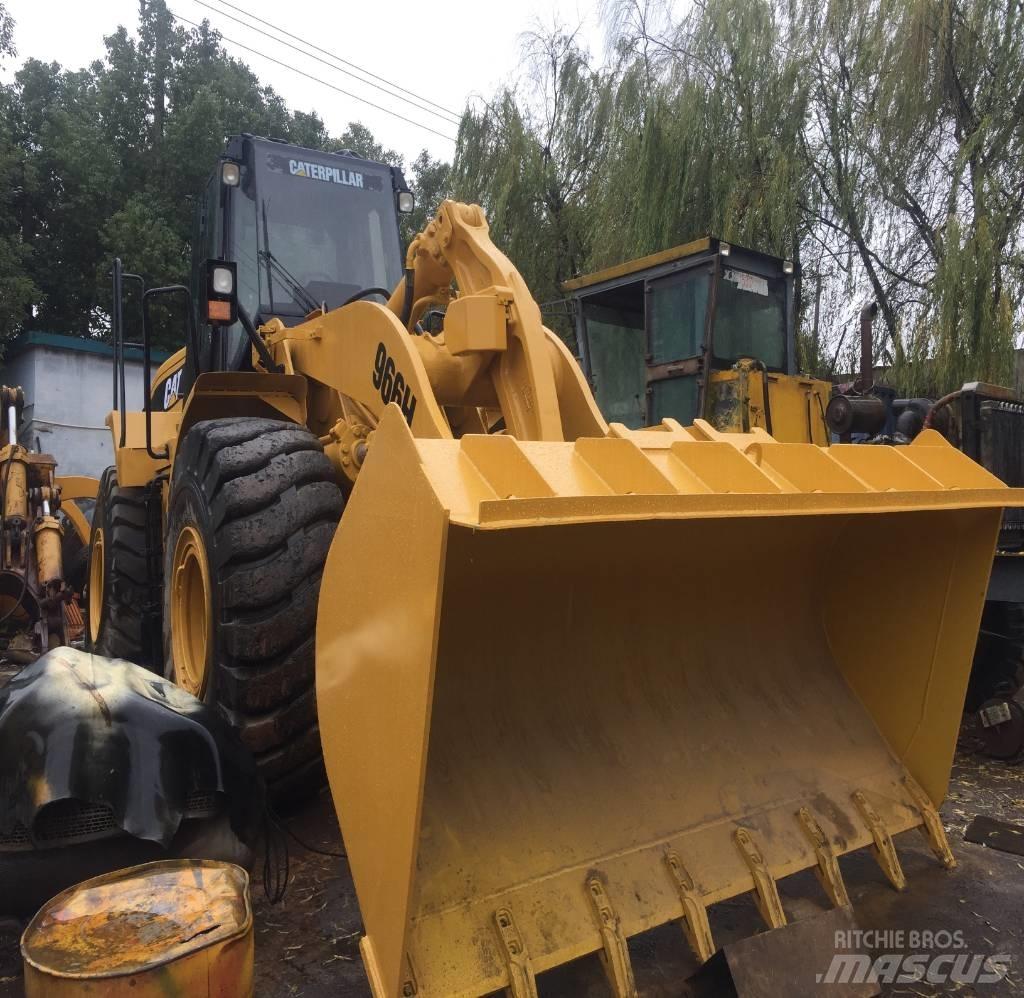 CAT 966H Kolové nakladače