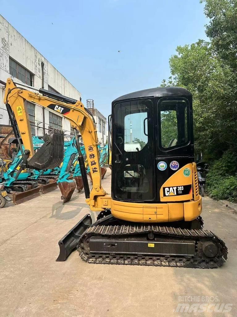CAT 303 Pásová rýpadla