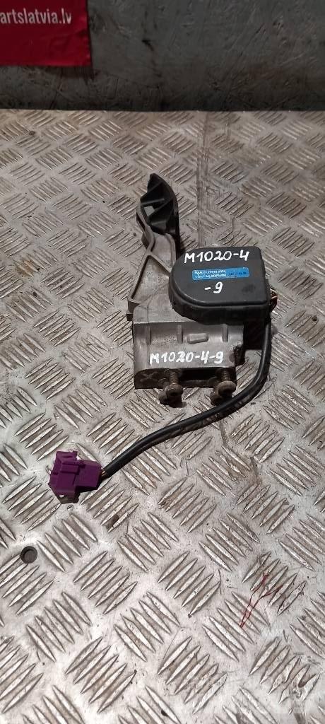 MAN TGA  81259706094 Kabiny a interiér