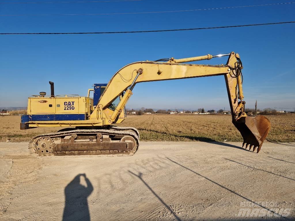 CAT 229 D Pásová rýpadla