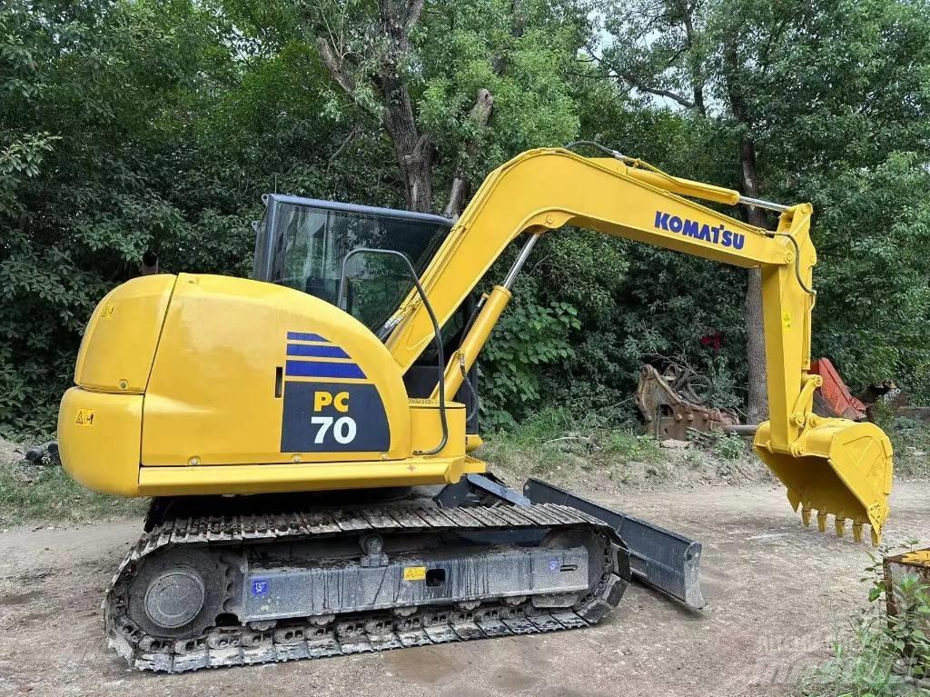 Komatsu PC70-8 Pásová rýpadla