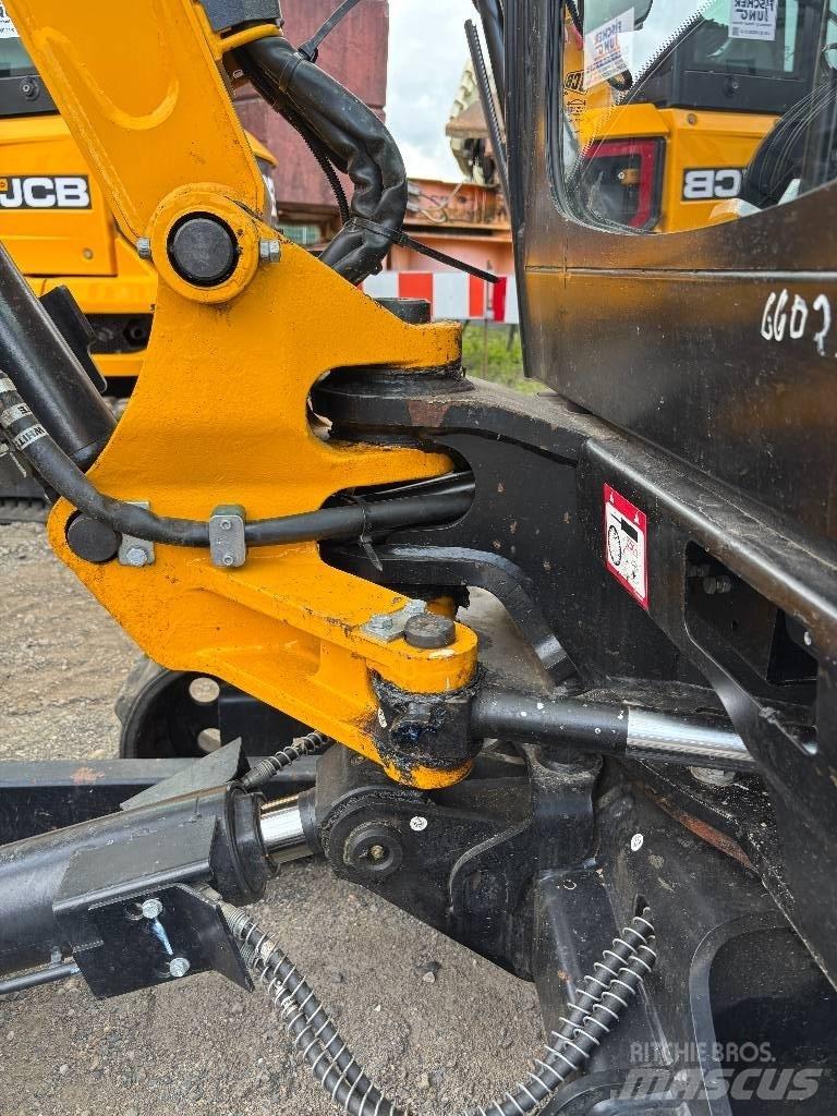 JCB 8026 CTS Mini rýpadla < 7t