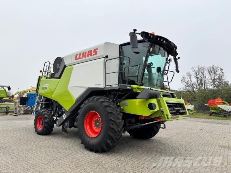 CLAAS TRION 650 Sklízecí mlátičky