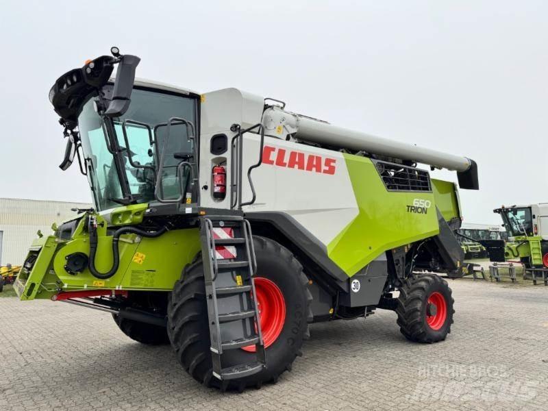 CLAAS TRION 650 Sklízecí mlátičky