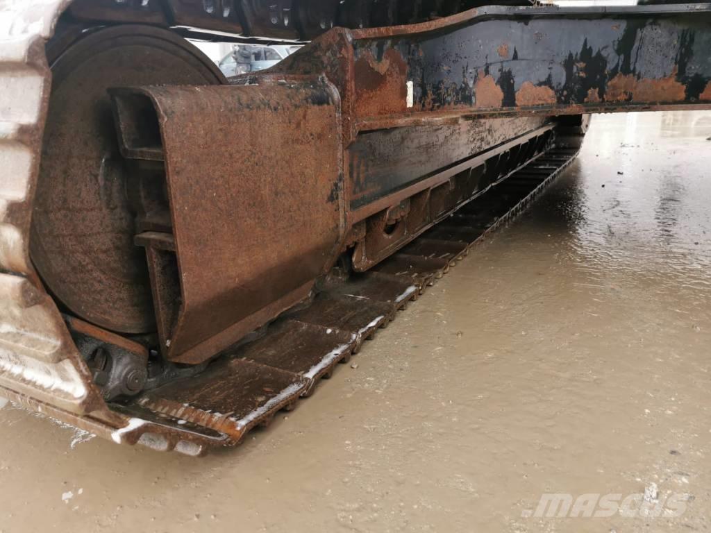 CAT 325 FL CR Pásová rýpadla