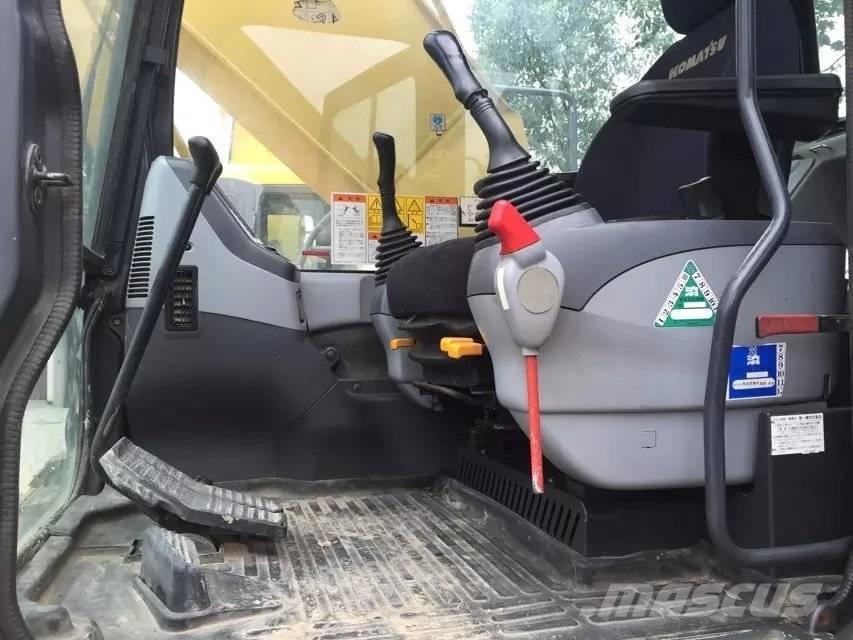 Komatsu pc220-7 Pásová rýpadla