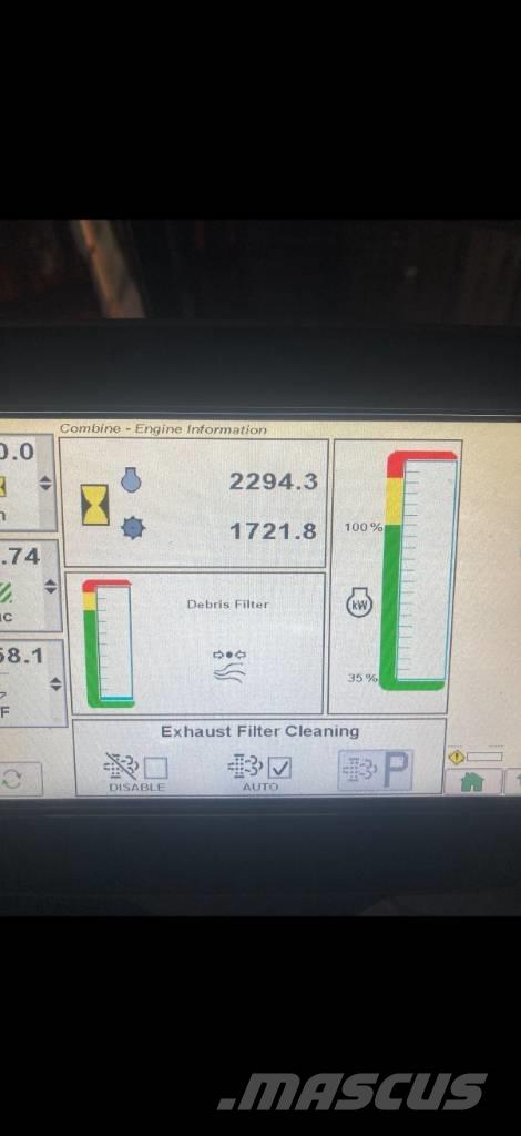 John Deere S 670 Sklízecí mlátičky