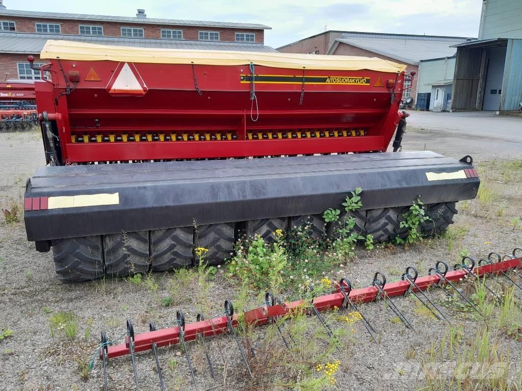 VM SK400 Kombinované secí stroje