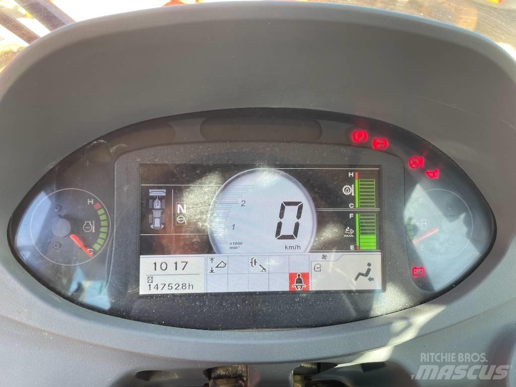 Hitachi ZW 370 Kolové nakladače