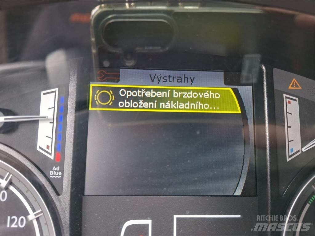 DAF XT 460 FT Tahače