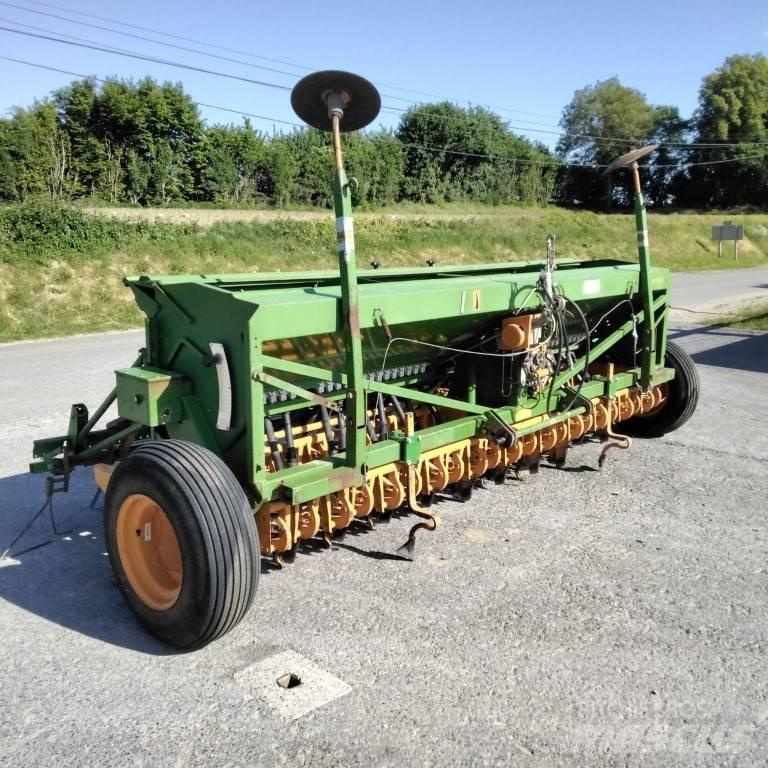 Amazone D7 40E Mechanické secí stroje