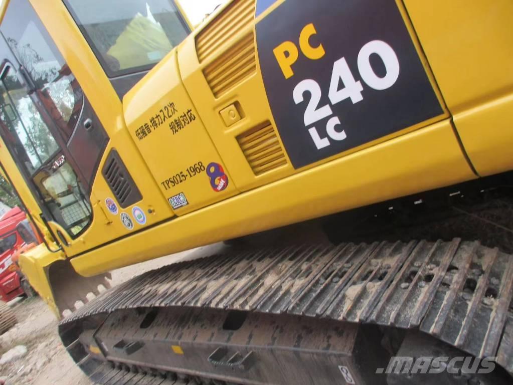 Komatsu PC 240 Pásová rýpadla