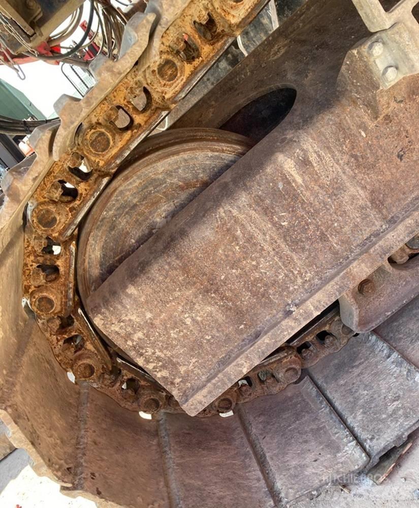 Soilmec SR70 Pilířové jeřáby