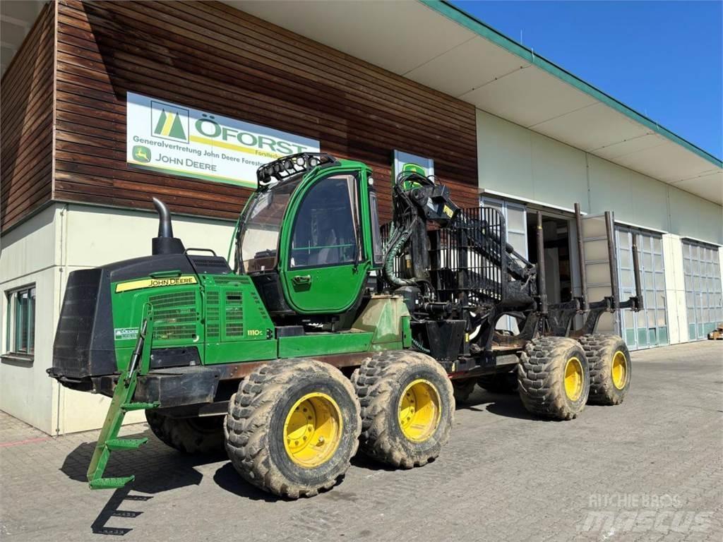 John Deere 1110 G Vyvážecí traktory