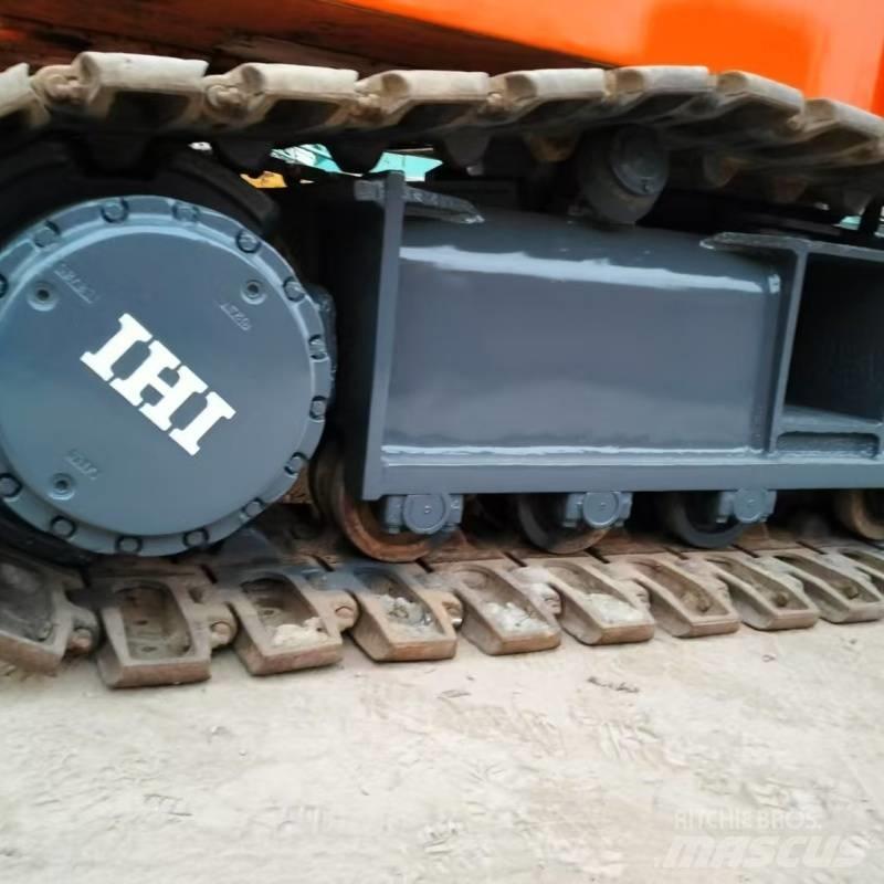 IHI CCH 500 Pásové jeřáby
