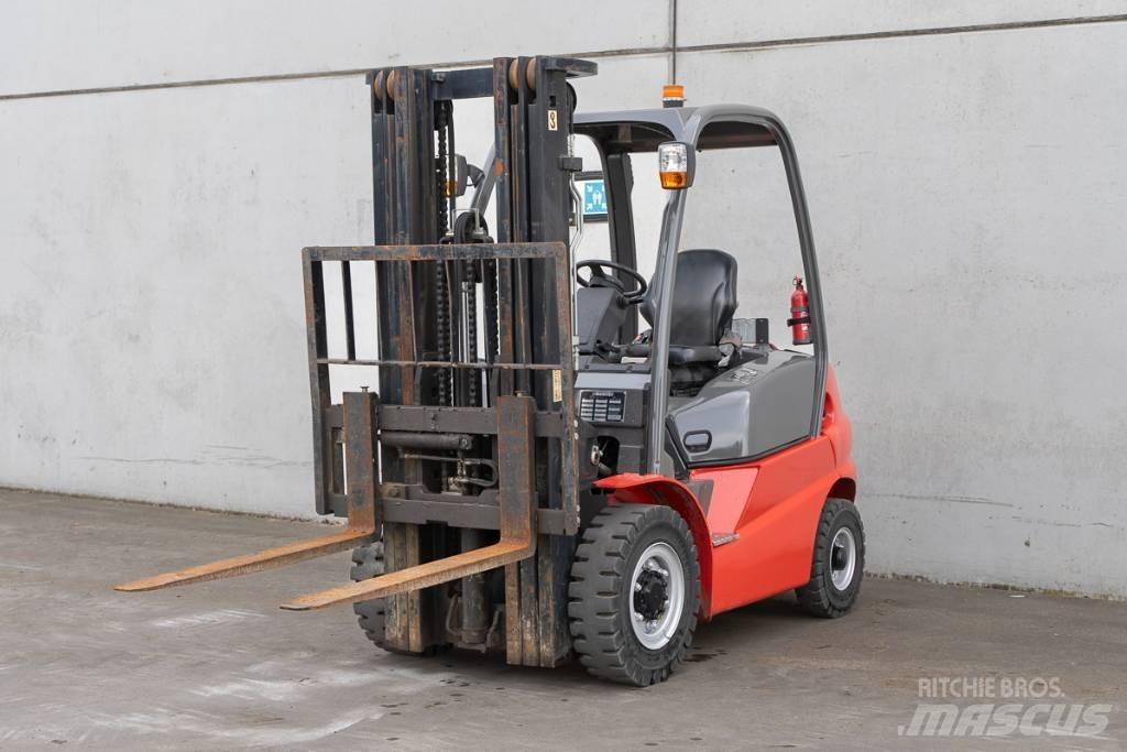 Manitou MI 25 D Dieselové vozíky