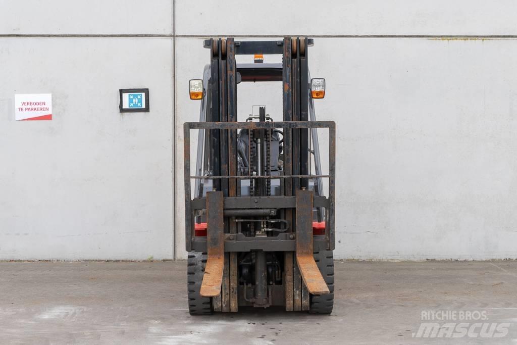 Manitou MI 25 D Dieselové vozíky