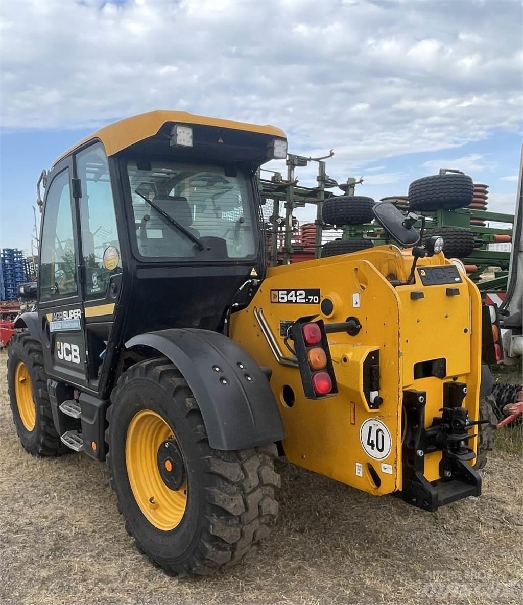 JCB 542-70 Teleskopické nakladače pro zemědělství