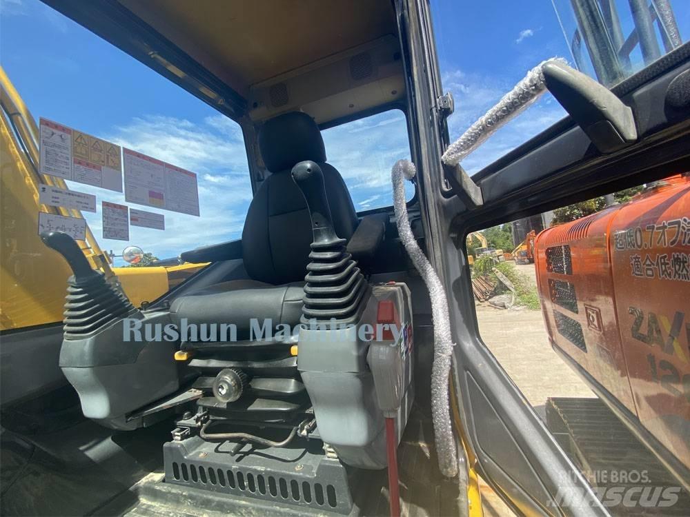 Komatsu PC 130 Pásová rýpadla