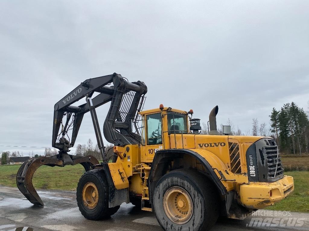 Volvo 180 E HighLift Kolové nakladače