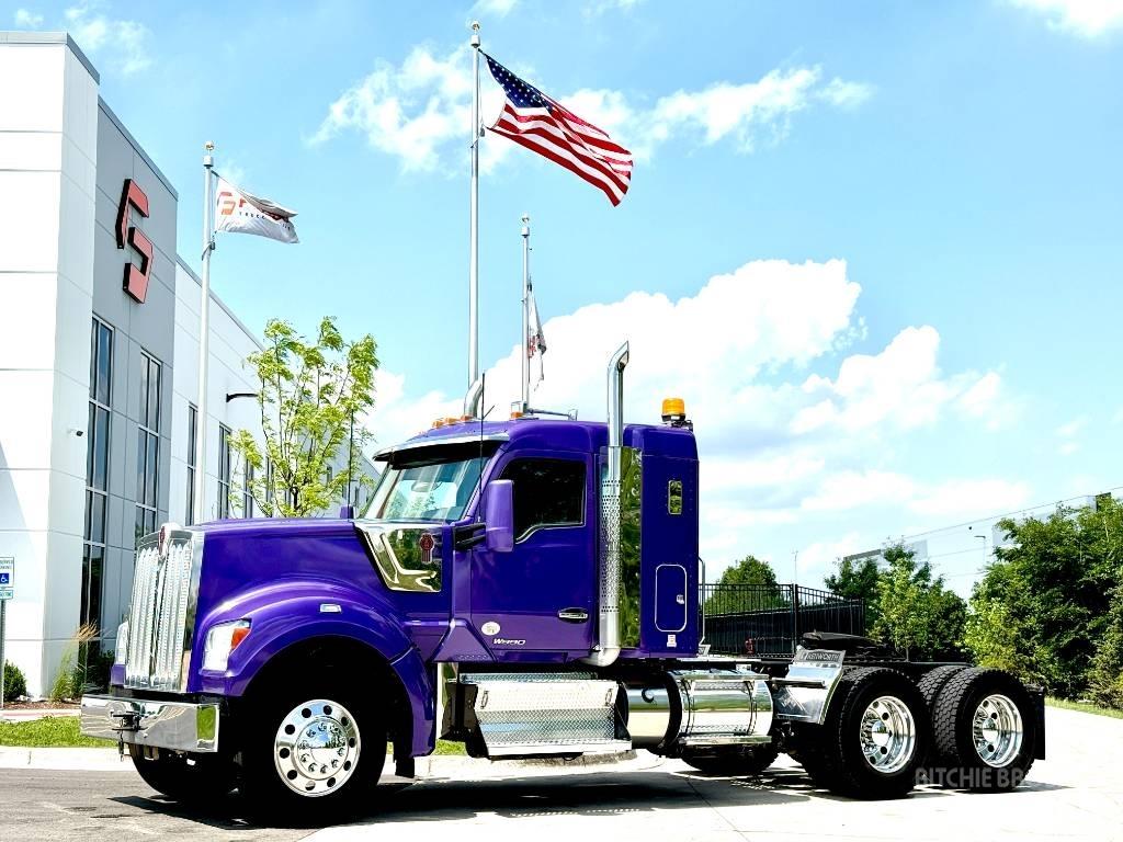 Kenworth W 990 Tahače