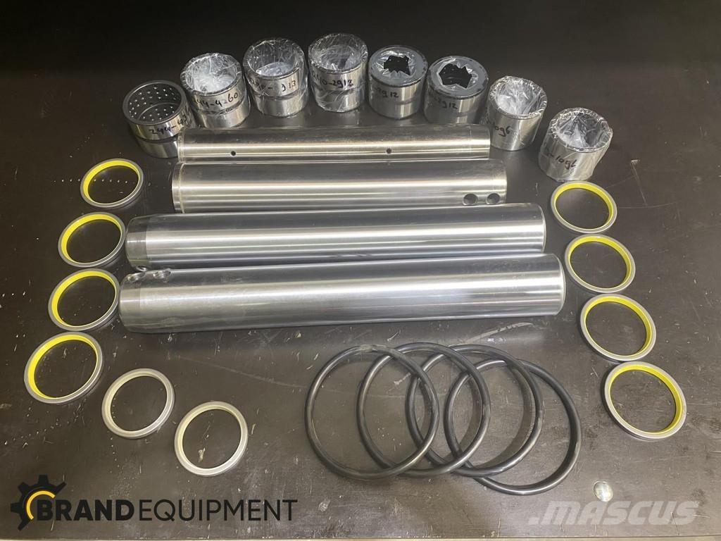 CAT - 320d Hloubkové lopaty