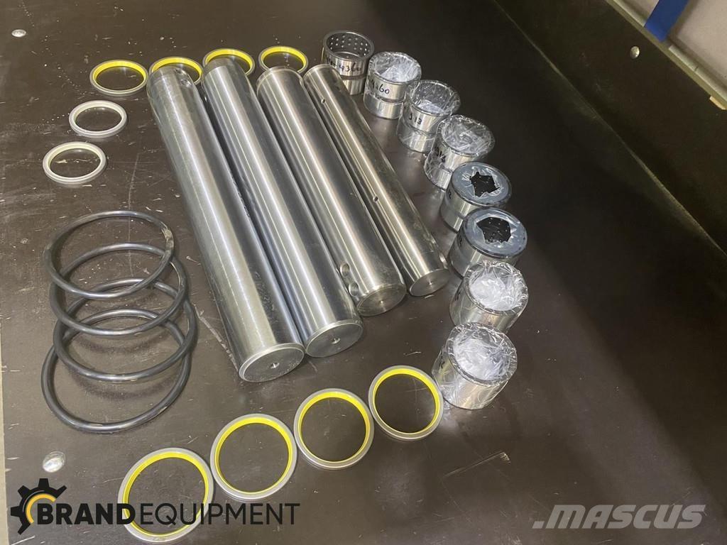 CAT - 320d Hloubkové lopaty