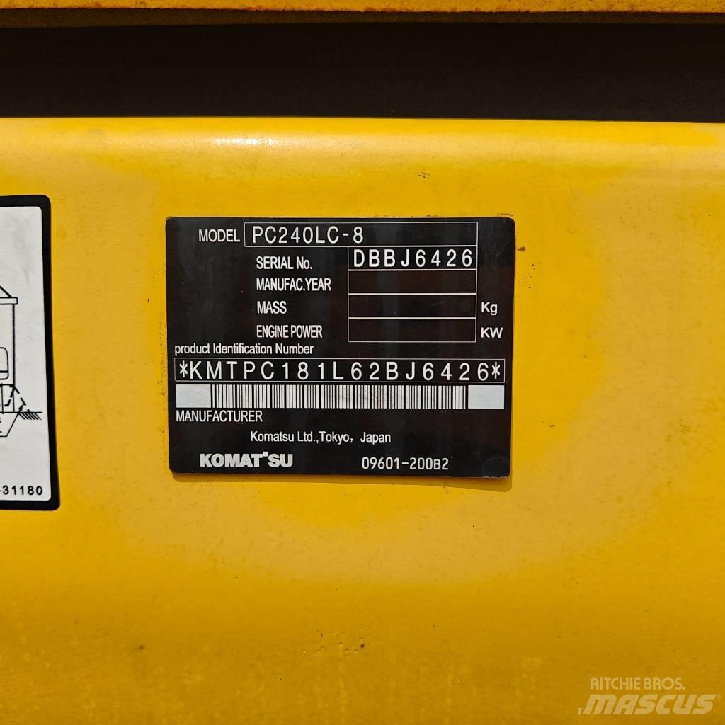 Komatsu 240-8 Pásová rýpadla