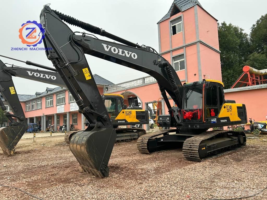 Volvo EC 240 Pásová rýpadla