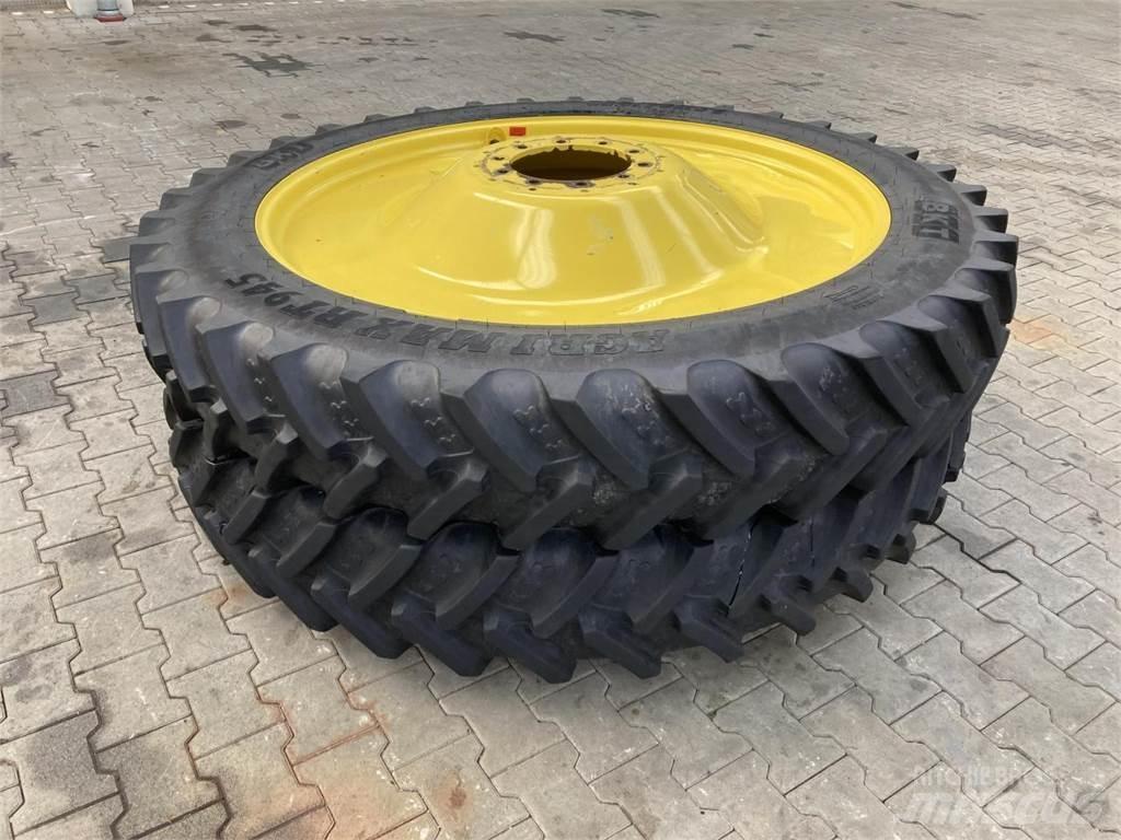 BKT 320/90R54 Pneumatiky, kola a ráfky