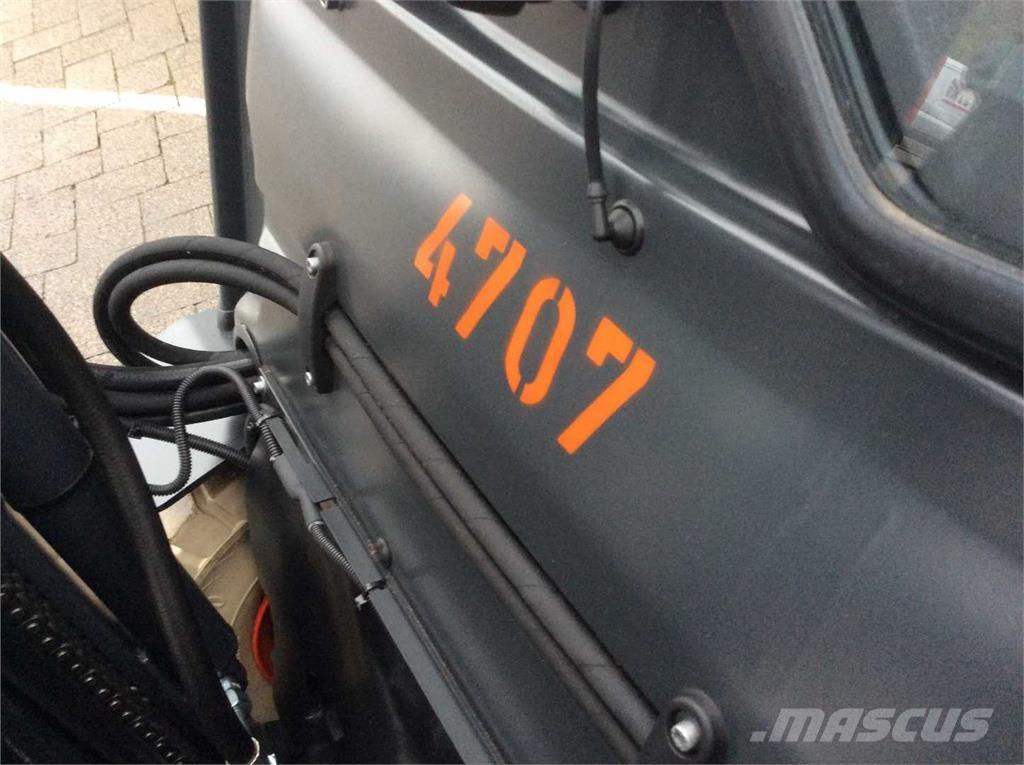 Linde E30 Akumulátorové vozíky