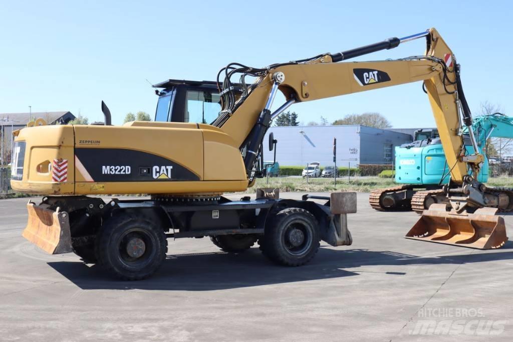 CAT M322D Kolová rýpadla