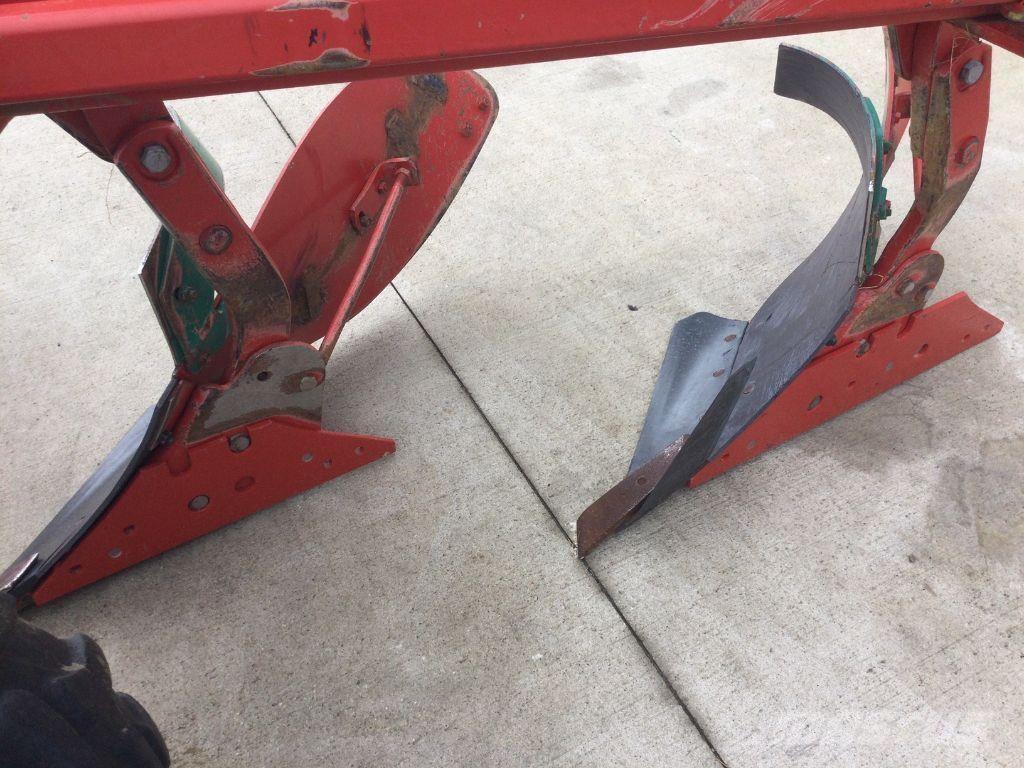 Kverneland LS100 Konvenční pluh