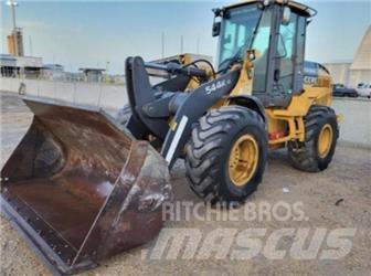 John Deere 544K Kolové nakladače
