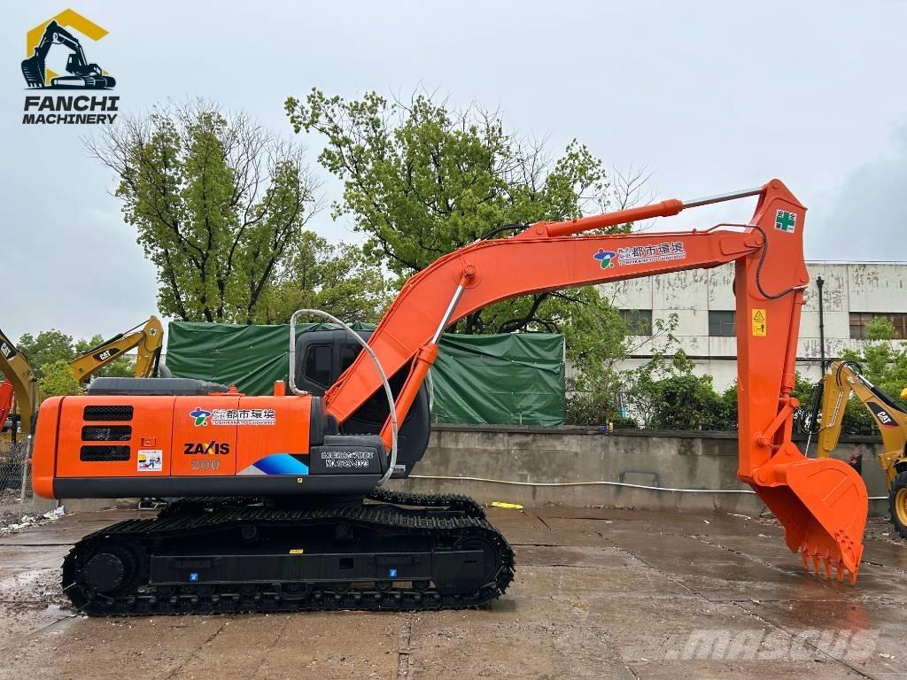 Hitachi 210LC Pásová rýpadla