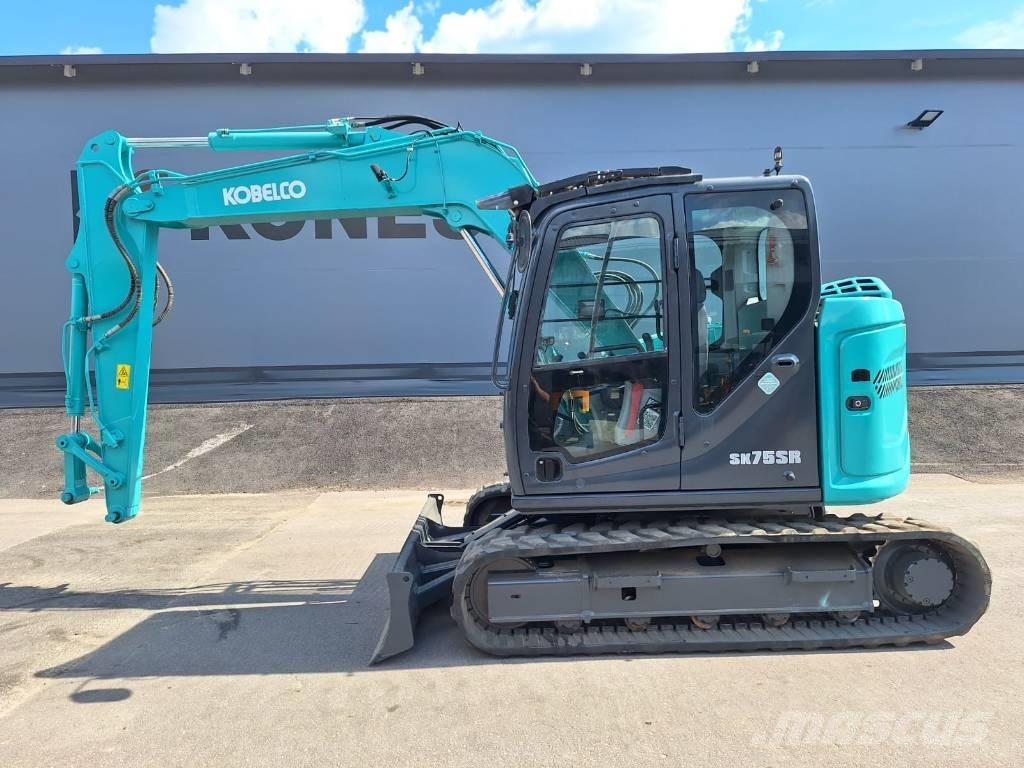 Kobelco SK75SR-7 Midi rýpadla 7t - 12t