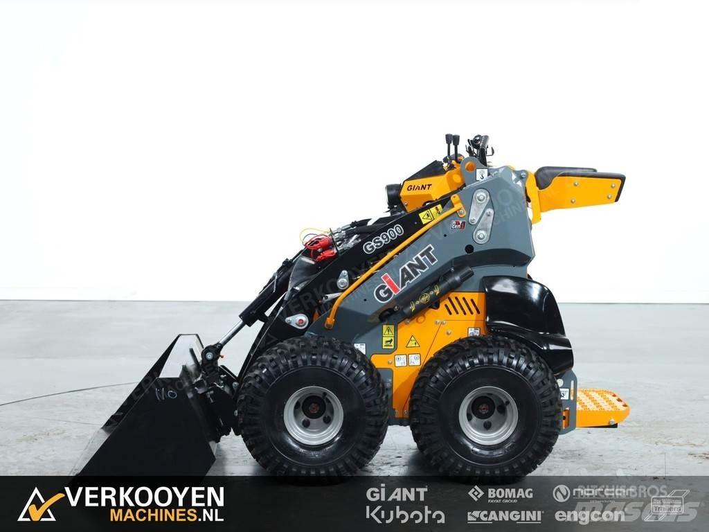 GiANT GS900 Kolové nakladače