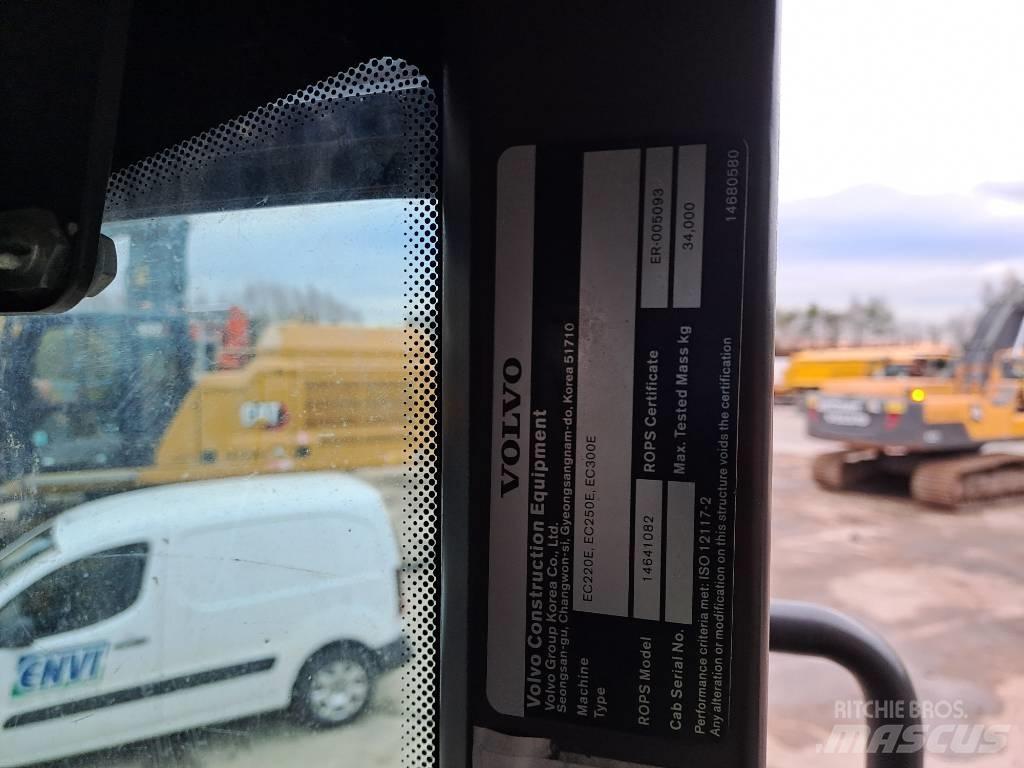 Volvo EC300EL Pásová rýpadla