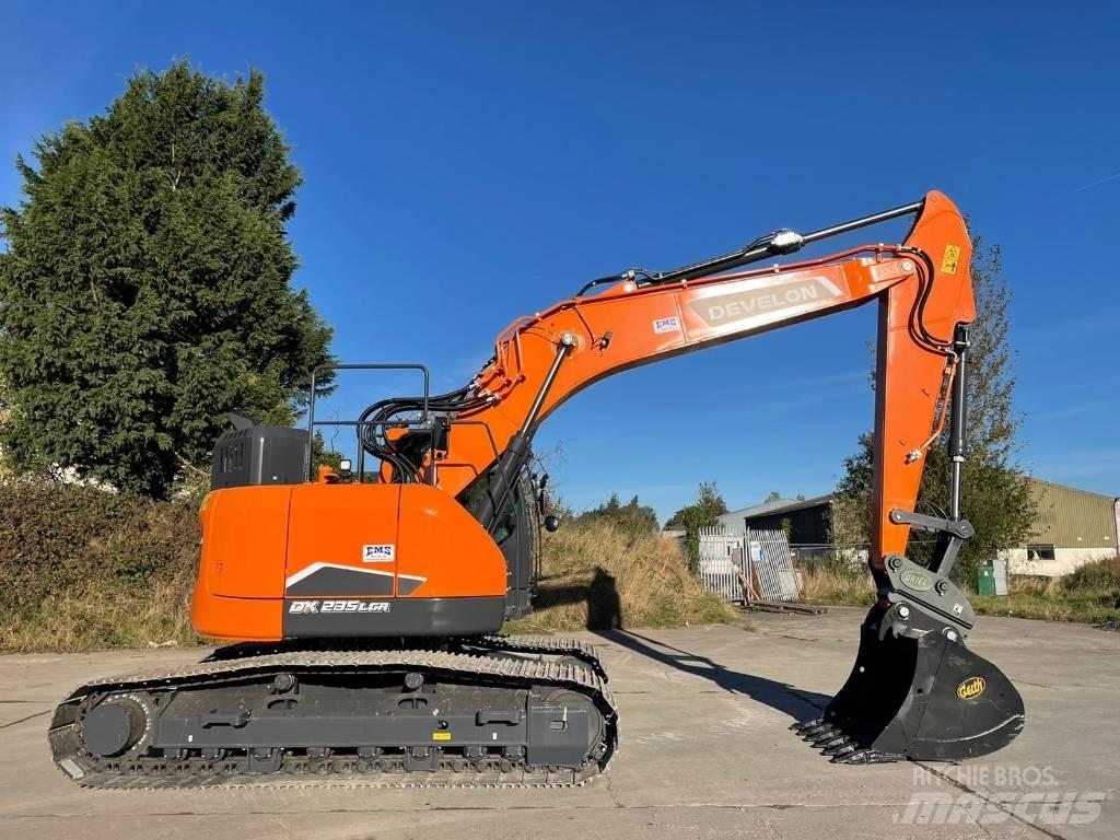 Doosan DX 235 LCR Pásová rýpadla
