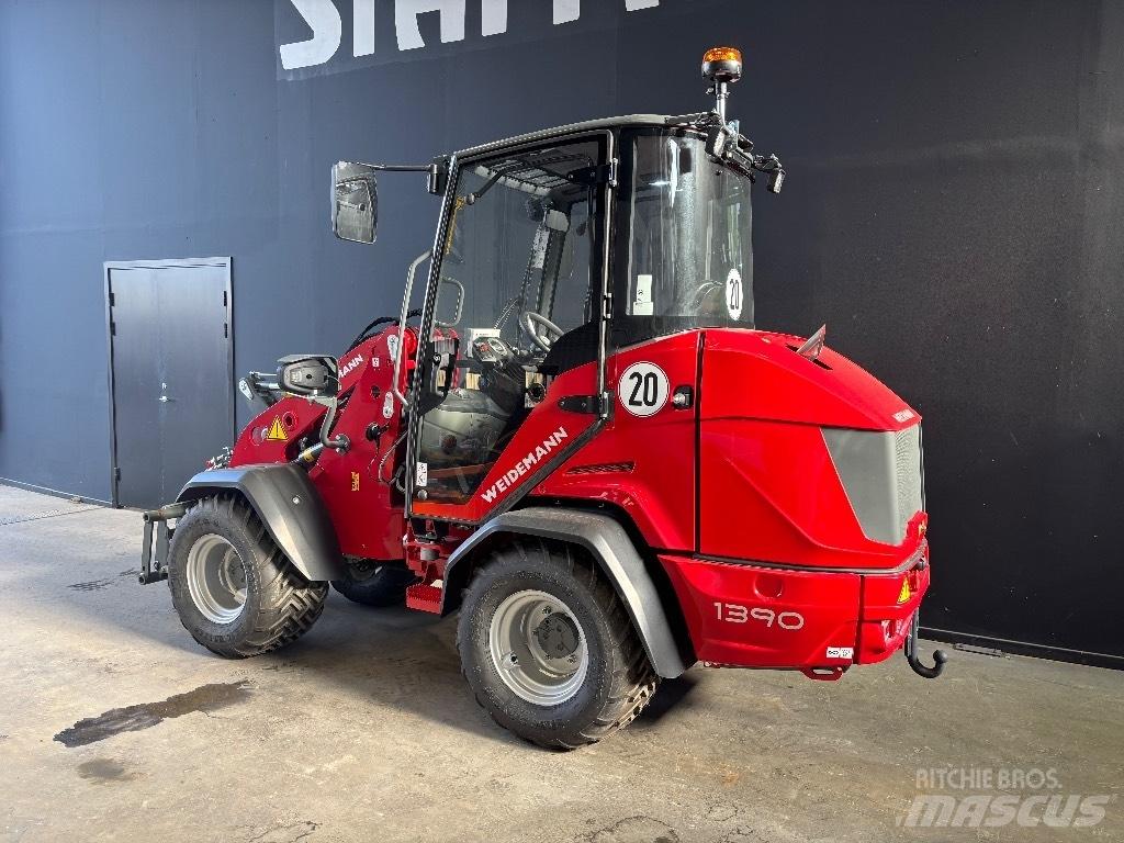 Weidemann 1390 Smykem řízené nakladače