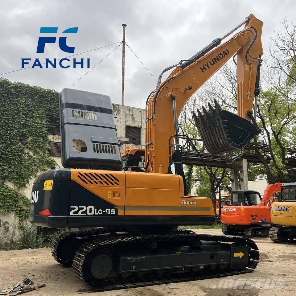 Hyundai 220LC-9S Pásová rýpadla