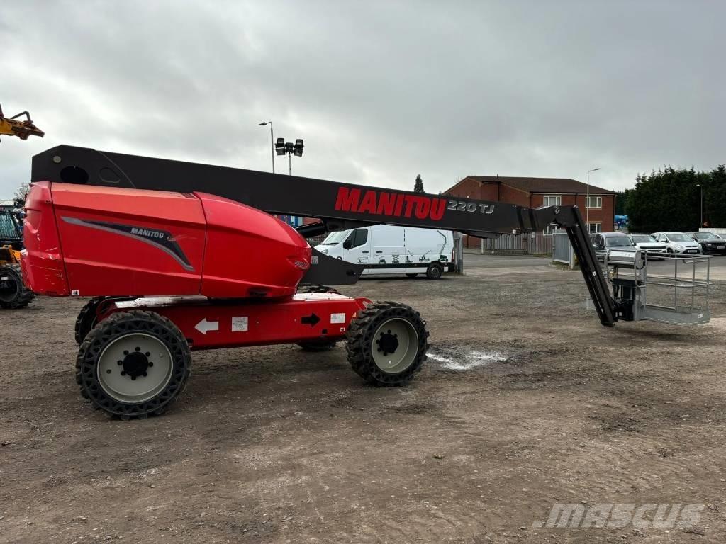 Manitou 220 TJ Teleskopické plošiny