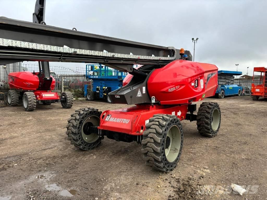 Manitou 220 TJ Teleskopické plošiny