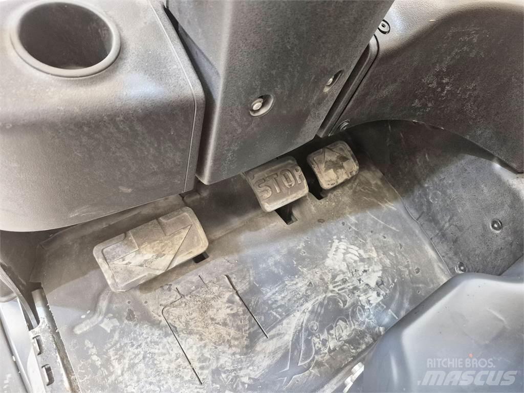 Linde E20L 02 386 Akumulátorové vozíky
