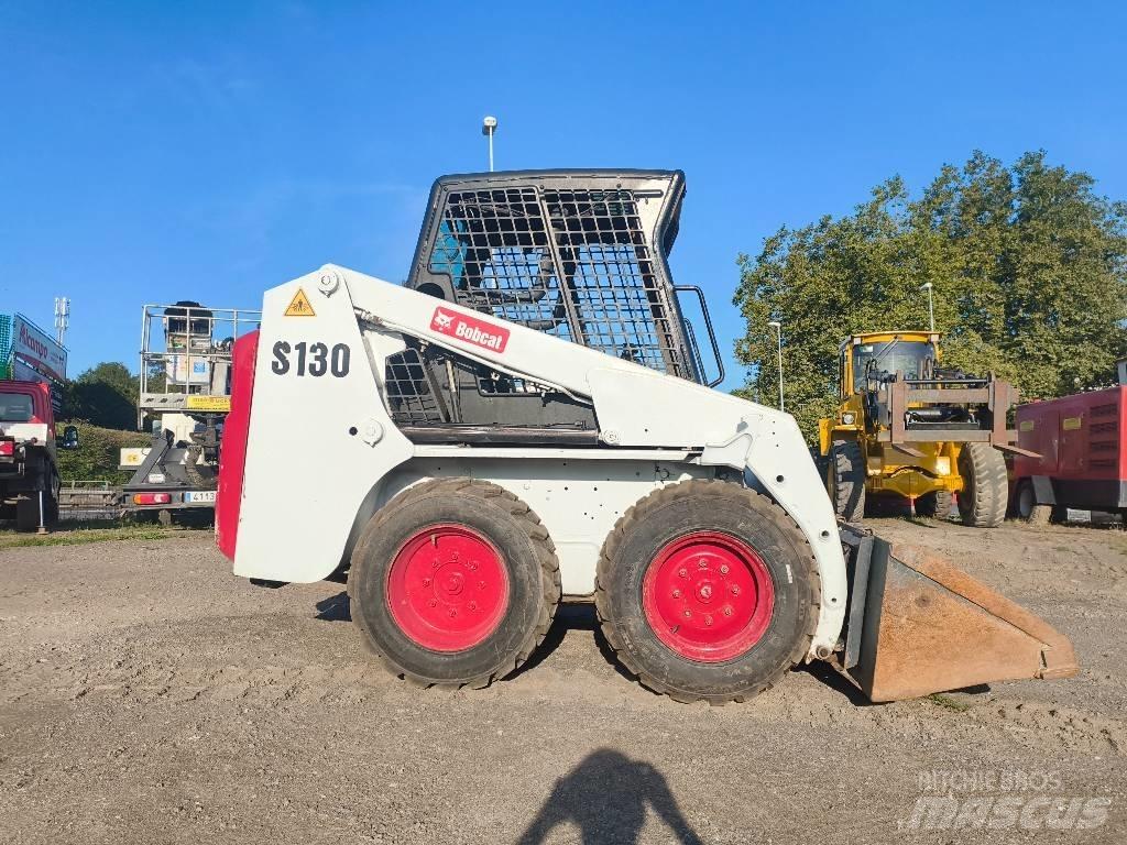 Bobcat S 130 Smykem řízené nakladače