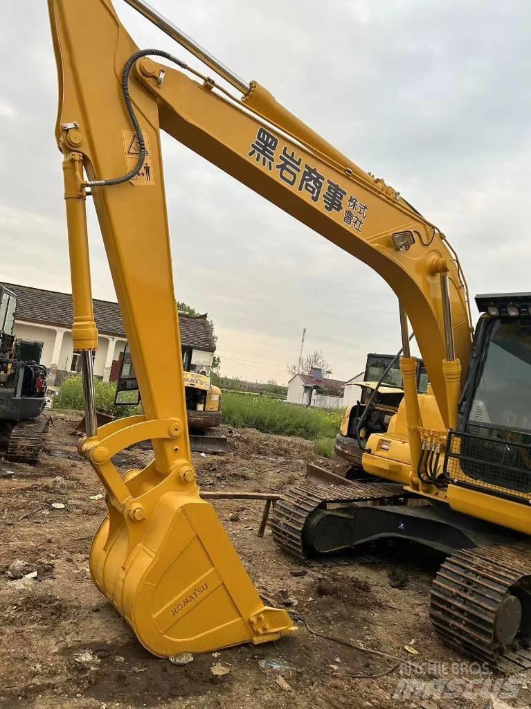 Komatsu PC 130 Pásová rýpadla