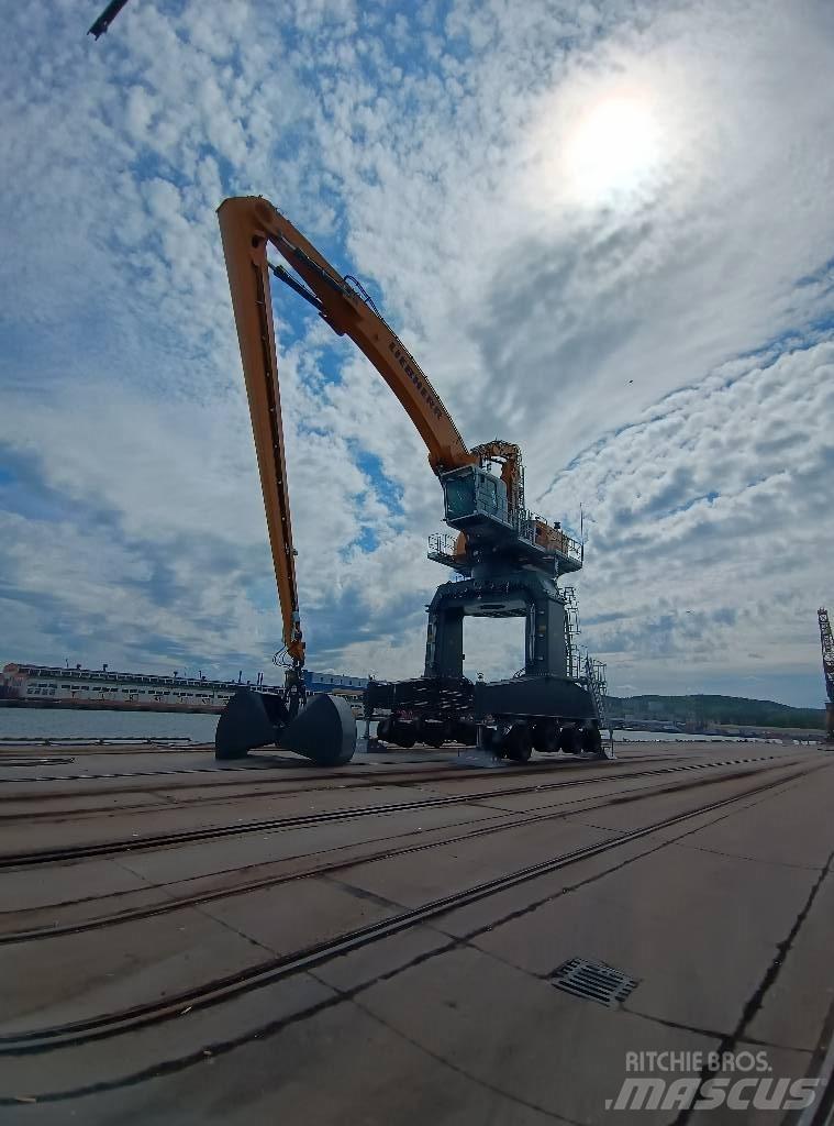 Liebherr LH 150 M Stroje pro manipulaci s odpadem