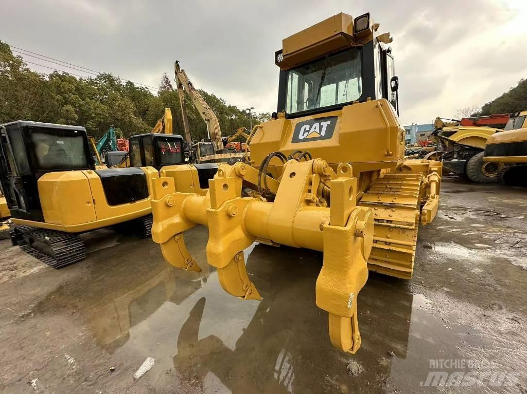 CAT D 7 G Pásové dozery