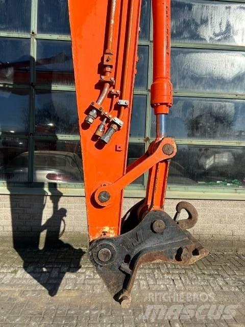 Hitachi ZX 160 W Kolová rýpadla