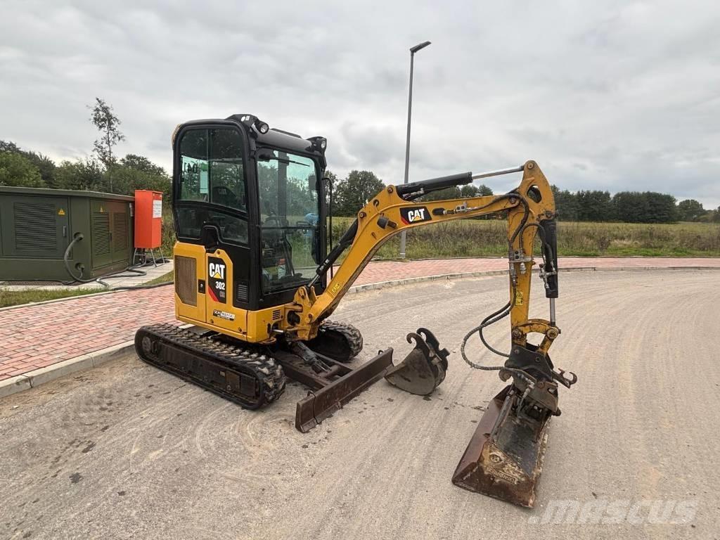 CAT 302 CR Mini rýpadla < 7t
